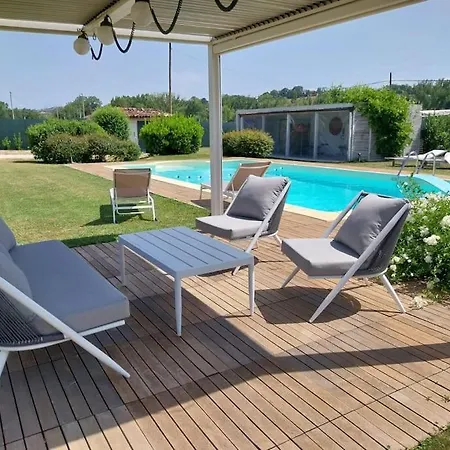 Guazzi ヴィラ ペザロ